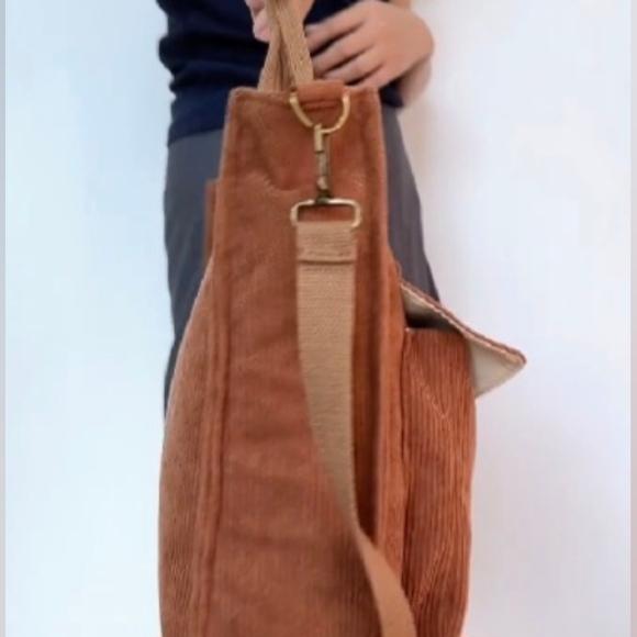 Vintage Retro Urban Chic Brown Chestnut Corduroy Crossbody Bag Minimalist Tote - Picture 5 of 16